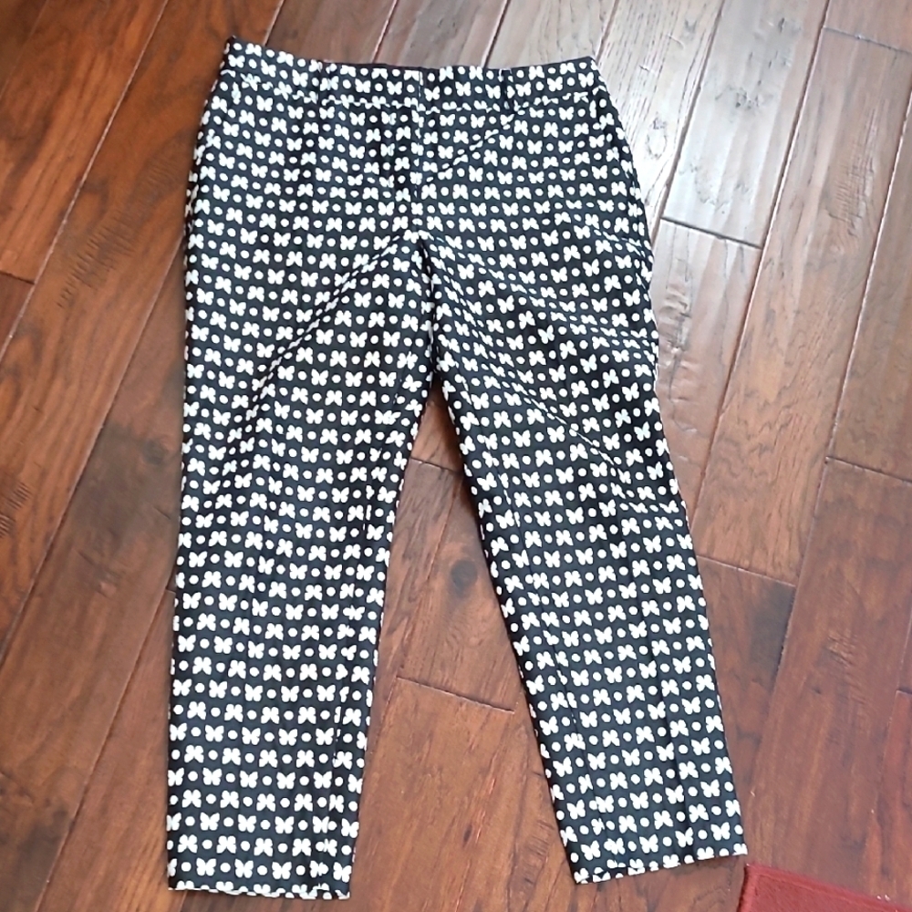 Talbots Hampshire Ankle Pants, textured with polka-dots & butterflies size 12